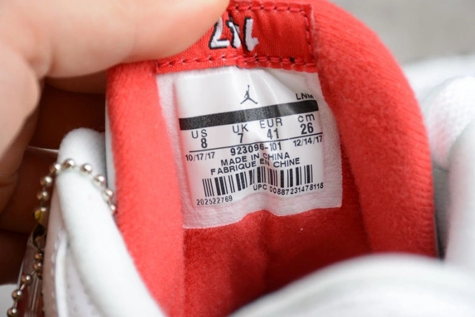 Free Throw Line White Retro Jordan 923096-101 Cement Air 3 0913